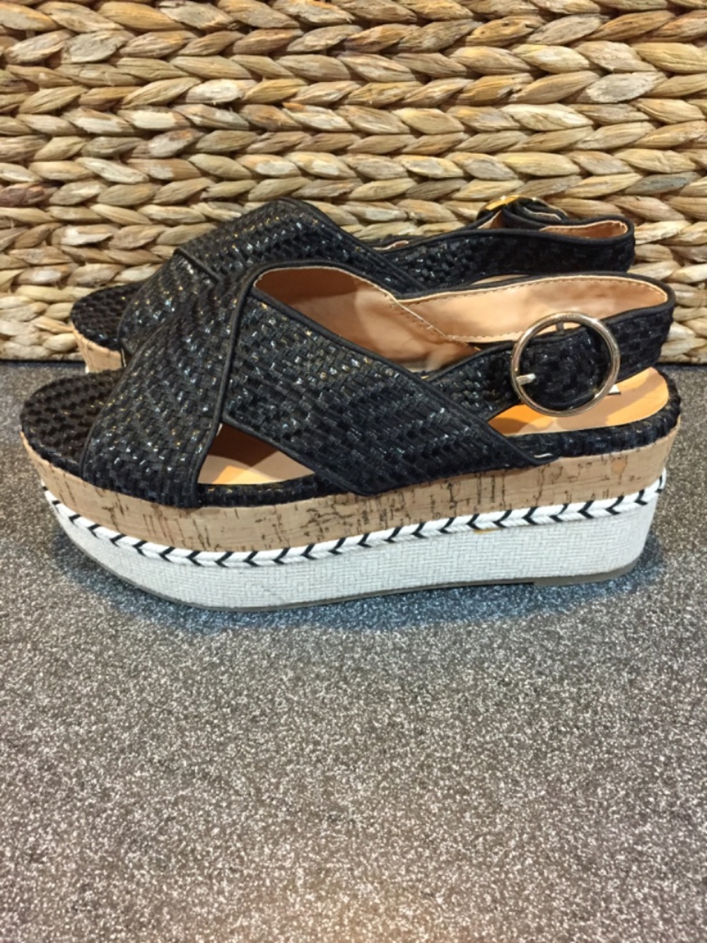 Zara Trafaluc Black Woven Platform Sandals - Picture 5 of 15